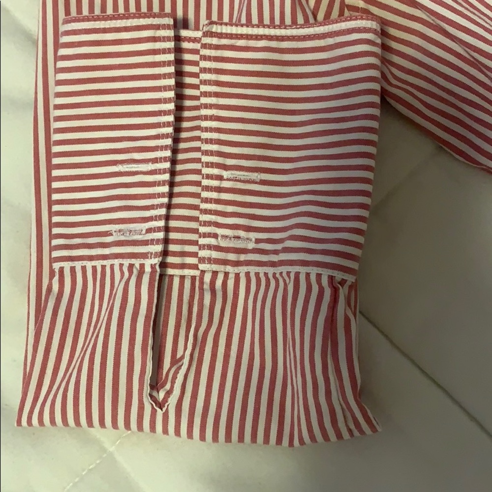 Button up - Picture 2 of 2